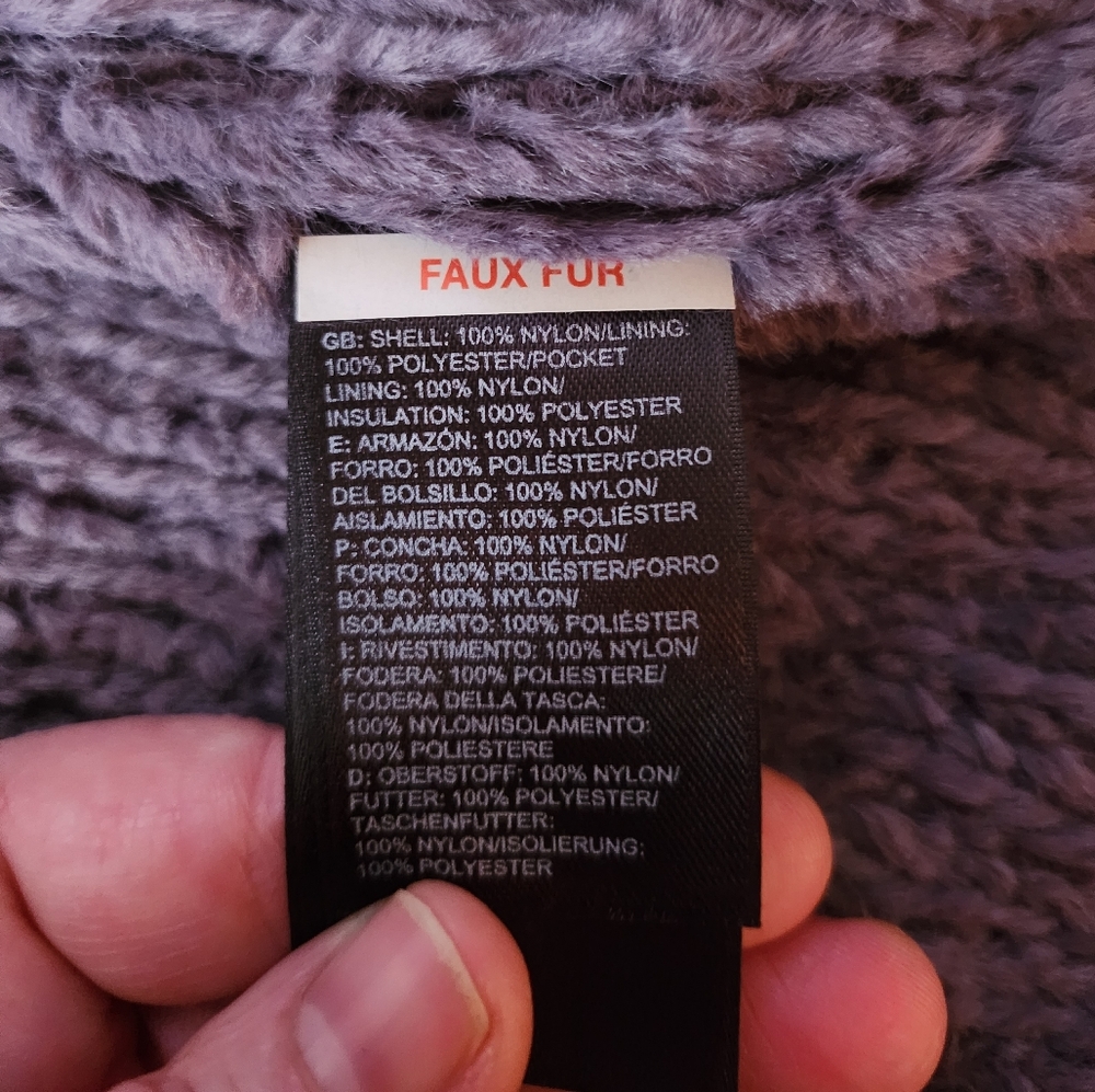 North Face Quilted Coat - Picture 9 of 11